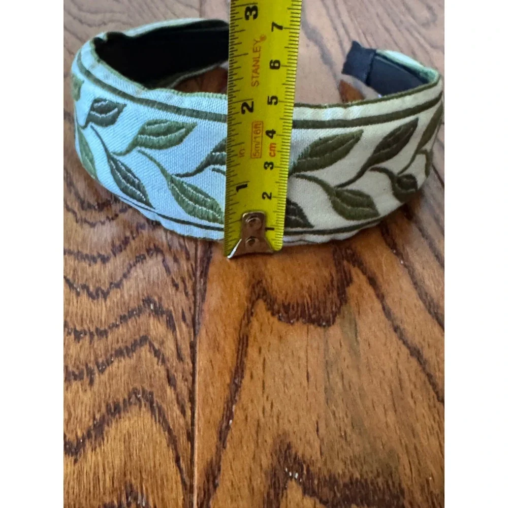 Set of 4 Embroidered Boho Headbands Floral Leaf Heart Folk Style Multi Color